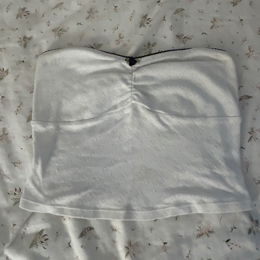 Contour by pacsun cropped tube top
